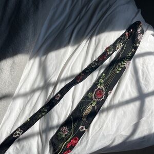 Floral Embroidered Black Men’s Tie